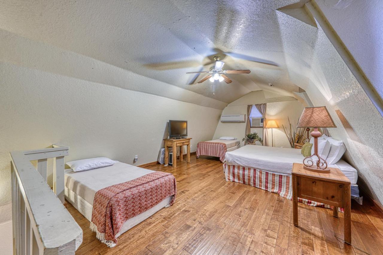 Hotel The Olive @ Mendelbaum Winery Guest Cabins Fredericksburg Exteriér fotografie